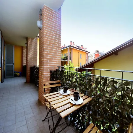 Ud - Navigli With Terrace